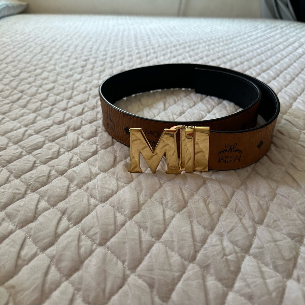 CO Cognac Reversible Belt